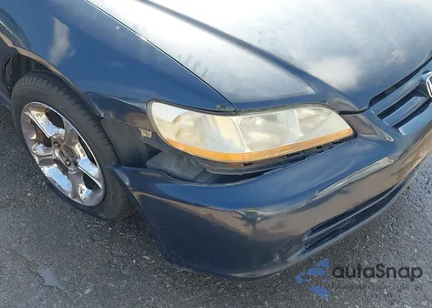 2001 Honda Accord 2.3 Ex из США, поврежденный, VIN 1HGCG56631A109471